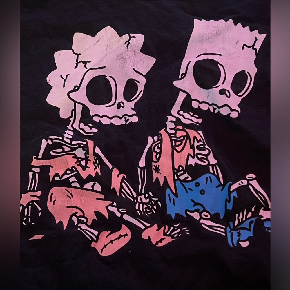 Simpsons Bart and Lisa Skeleton Shirt - Picture 2 of 3